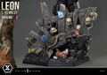 Ultimate Premium Masterline Resident Evil 4 1/4 Scale Statue: Leon S. Kennedy thumbnail 47