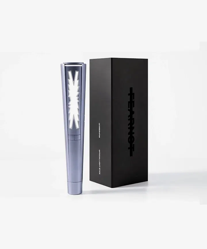 LE SSERAFIM OFFICIAL LIGHT STICK2本 LE SSERAFIM OFFICIAL LIGHT STICK