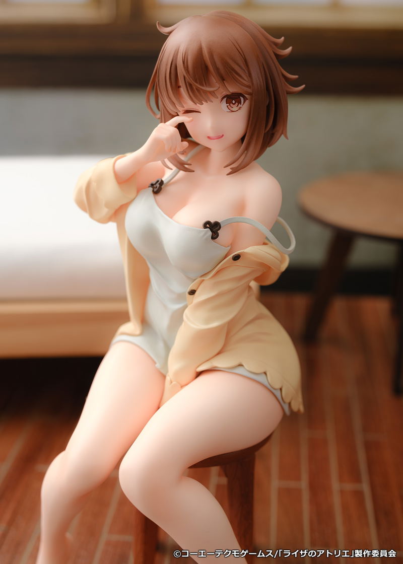 Atelier Ryza Ever Darkness & the Secret Hideout 1/7 Scale Pre-Painted Figure: Reisalin Stout Nightclothes Ver. image 9