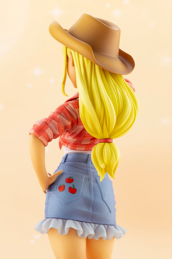 My Little Pony 1/7 Scale Pre-Painted Figure: Bishoujo Applejack (Re-run) image 12