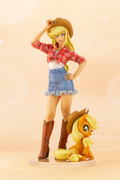 My Little Pony 1/7 Scale Pre-Painted Figure: Bishoujo Applejack (Re-run) thumbnail 3