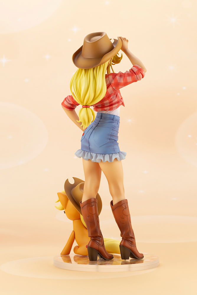 My Little Pony 1/7 Scale Pre-Painted Figure: Bishoujo Applejack (Re-run) image 6