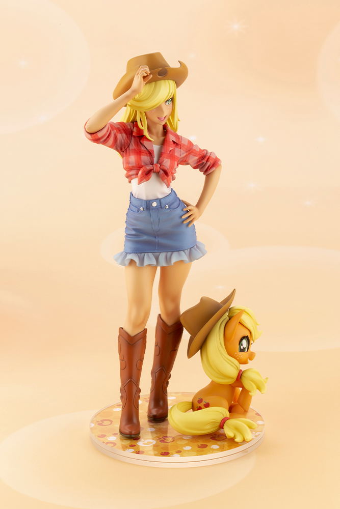 My Little Pony 1/7 Scale Pre-Painted Figure: Bishoujo Applejack (Re-run) image 9
