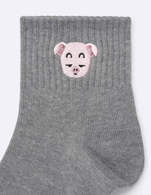 GU Dragon Ball Daima - Oolong Socks image 2