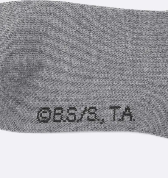 GU Dragon Ball Daima - Oolong Socks image 3