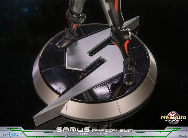Metroid Prime PVC Statue: Samus Phazon Suit [Standard Edition] image 28
