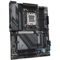 GIGABYTE X870 Gaming X WIFI7 thumbnail 2