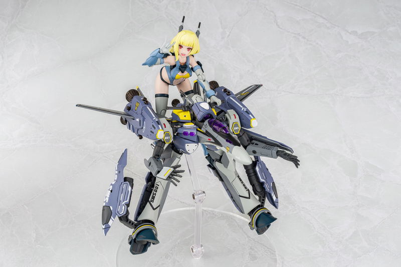 V.F.G. Macross Frontier Plastic Model Kit: VF-25S Super Messiah image 14