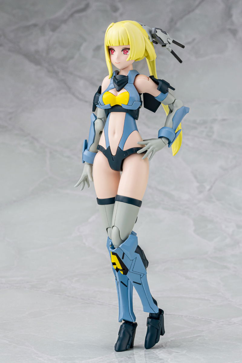 V.F.G. Macross Frontier Plastic Model Kit: VF-25S Super Messiah image 2