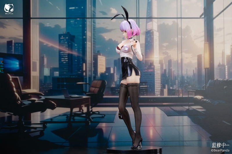 Original Character 1/4 Scale Pre-Painted Figure: YD Bunny Girl Luna image 6