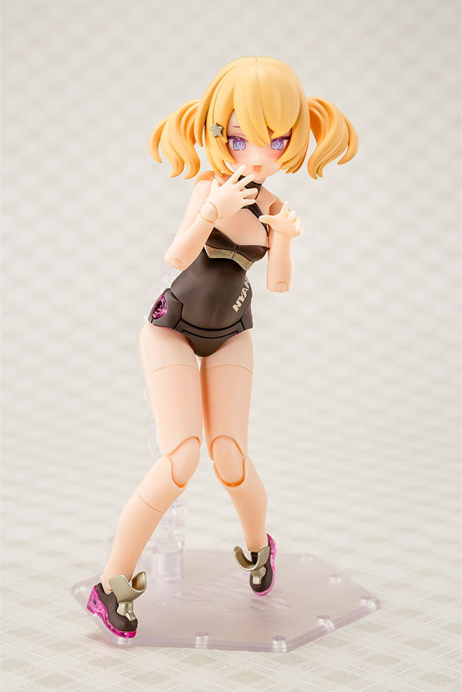 Megami Device 1/1 Scale Plastic Model Kit: Puni Mofu Kuro Mao image 10