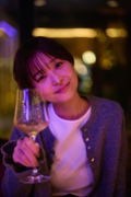 Nagisa Watanabe First Photo Book: Suiheisen thumbnail 6