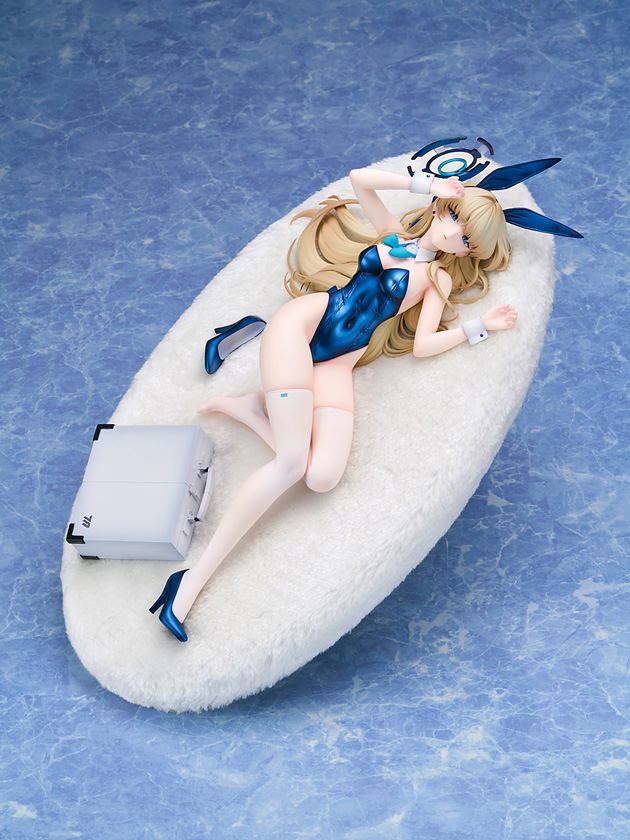 Blue Archive 1/7 Scale Pre-Painted Figure: Toki (Bunny Girl) Memorial Lobby Ver. image 8