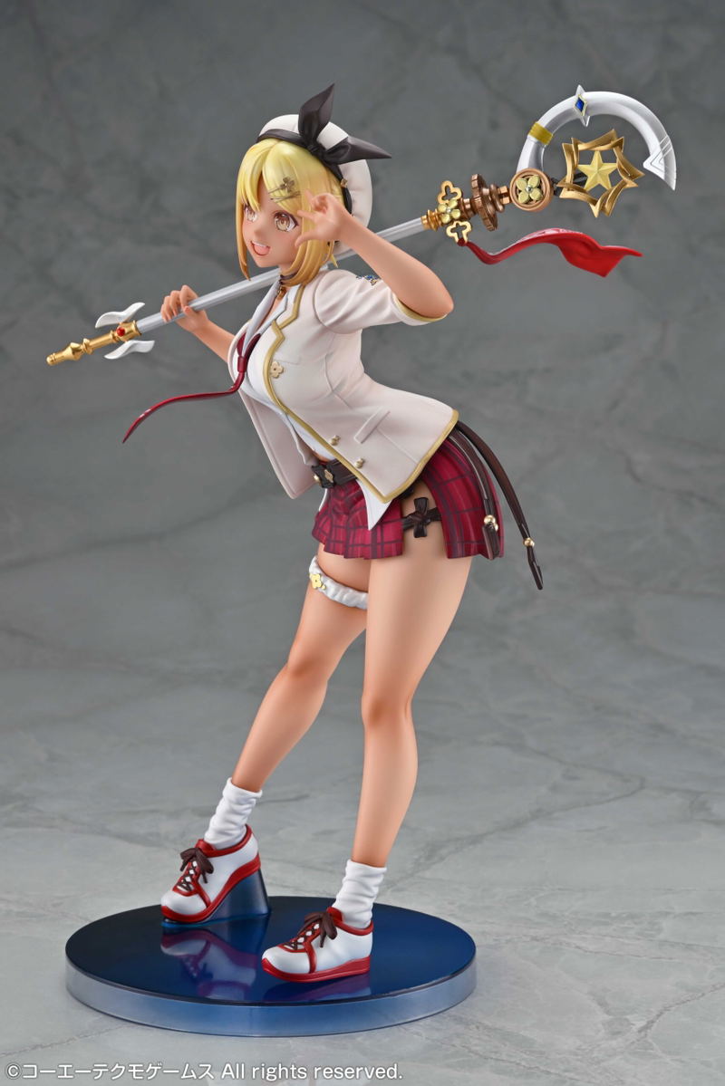 Atelier Resleriana Forgotten Alchemy and the Polar Night Liberator 1/7 Scale Pre-Painted Figure: Ryza Resleriana Academy Ver. image 6