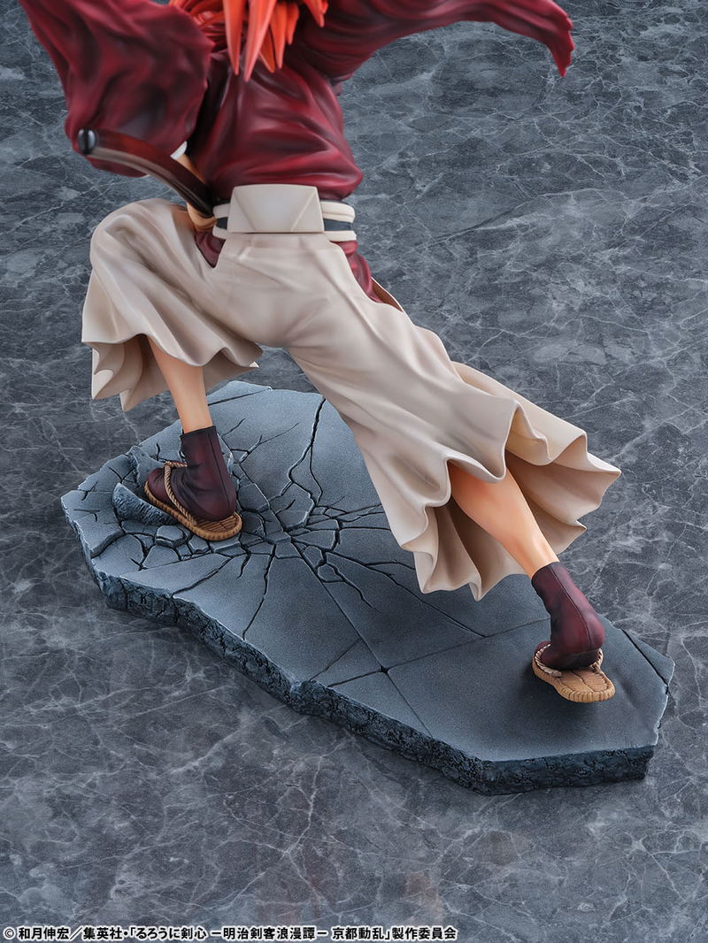 Rurouni Kenshin Kyoto Disturbance 1/6 Scale Pre-Painted Figure: Himura Kenshin Amakakeru Ryu no Hirameki Ver. image 13