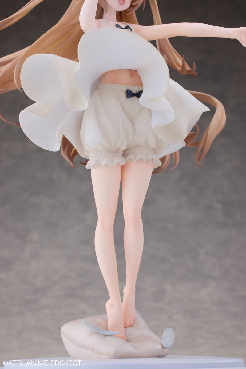 Atri My Dear Moments 1/7 Scale Pre-Painted Figure: Atri Pajama Ver. image 8