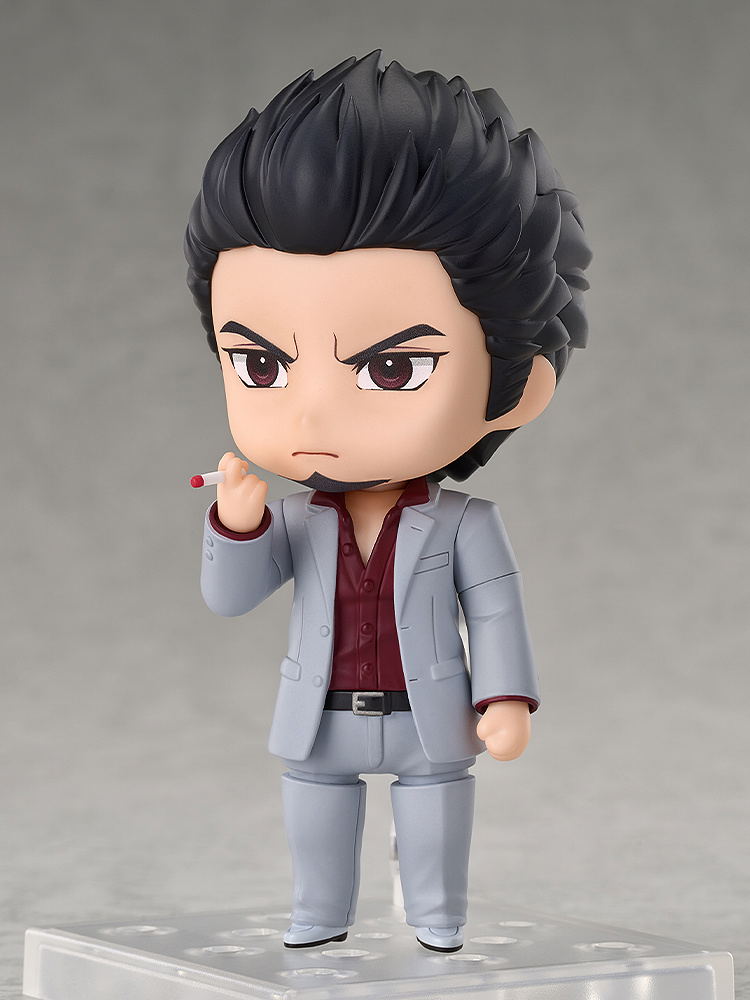 Nendoroid No. 2719 Yakuza: Kiryu Kazuma image 4