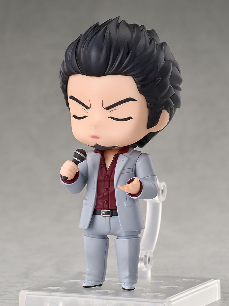 Nendoroid No. 2719 Yakuza: Kiryu Kazuma