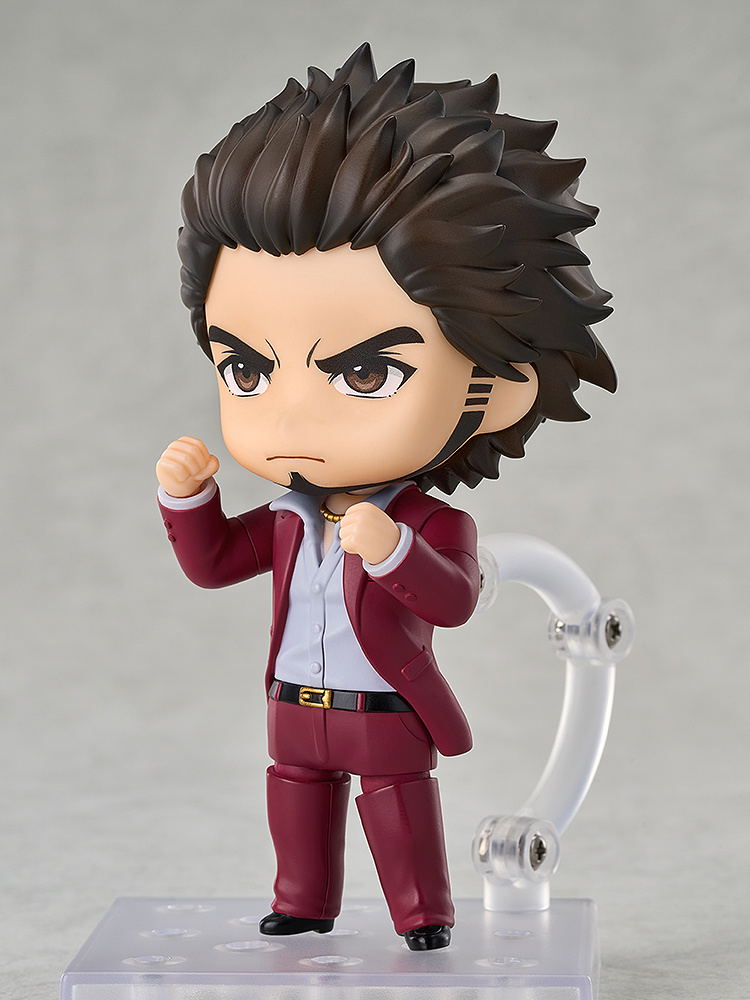 Nendoroid No. 2720 Yakuza: Kasuga Ichiban image 3