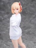 Lycoris Recoil 1/7 Scale Pre-Painted Figure: Nishikigi Chisato Oversized Sweatshirt Ver. thumbnail 7
