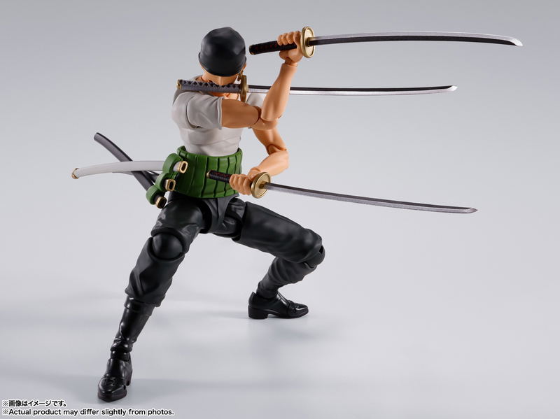 S.H.Figuarts One Piece: Roronoa Zoro Romance Dawn image 5
