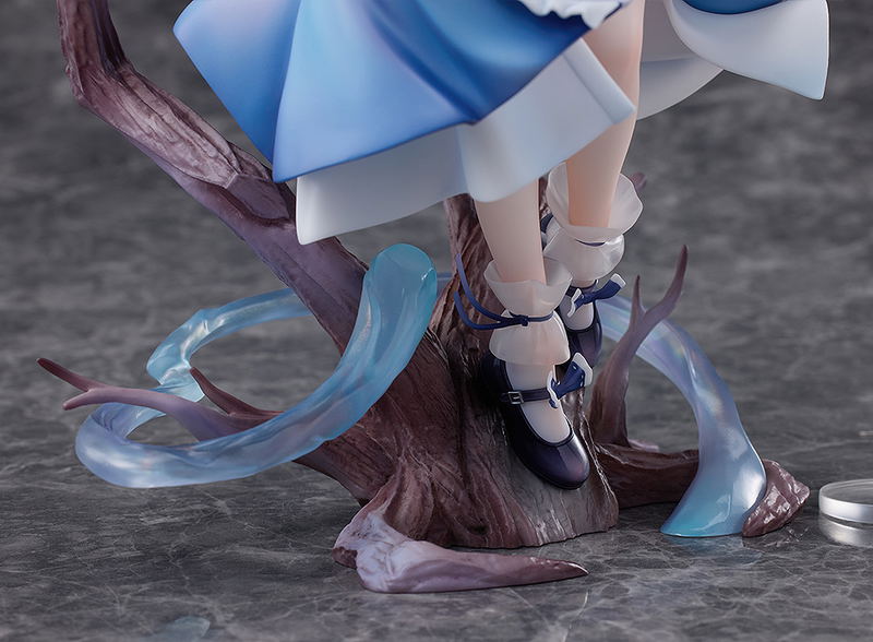Touhou Project 1/7 Scale Pre-Painted Figure: Saigyouji Yuyuko Natural-Born Ghost Ver. image 10