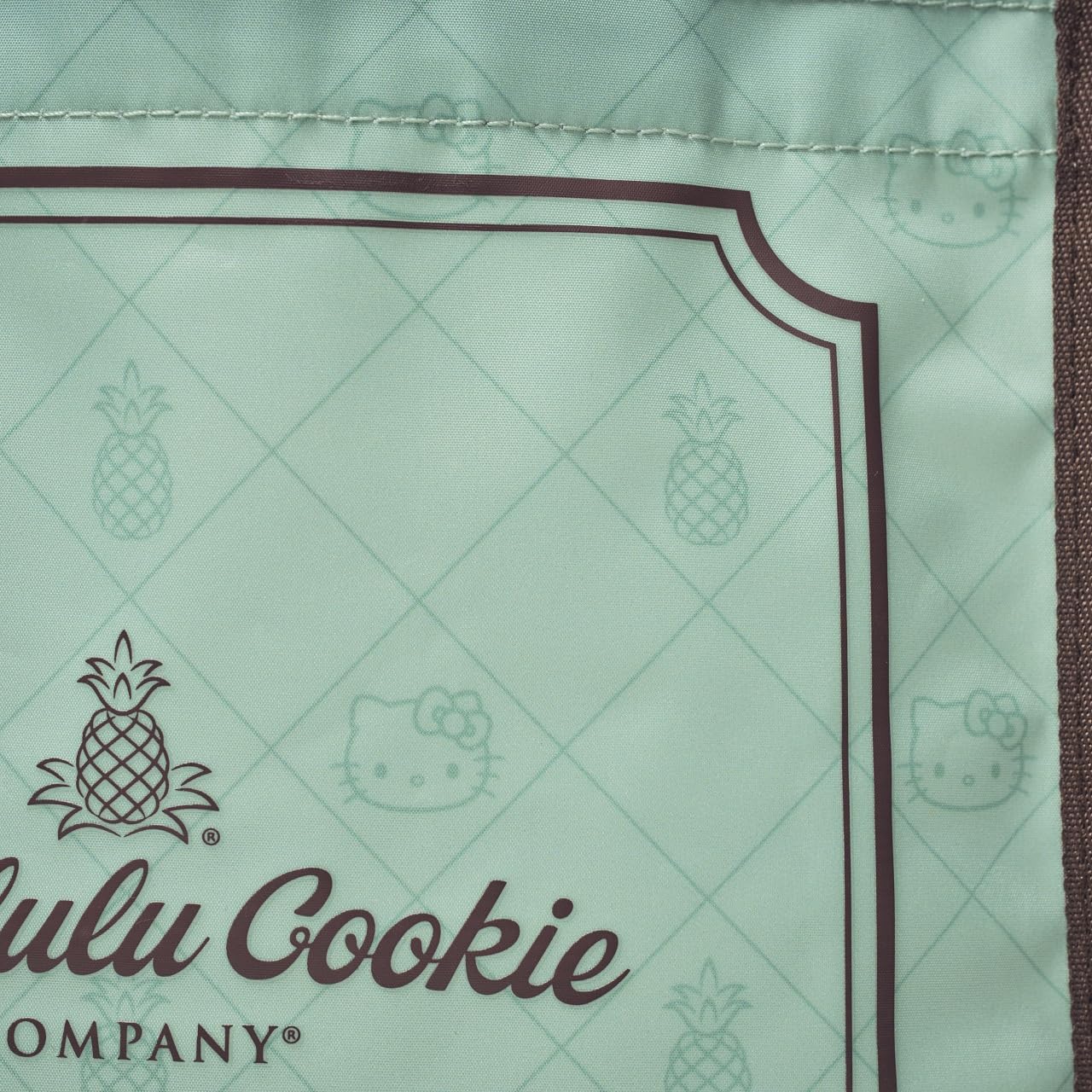 Honolulu Cookie Company x Hello Kitty Bag And Charm Book