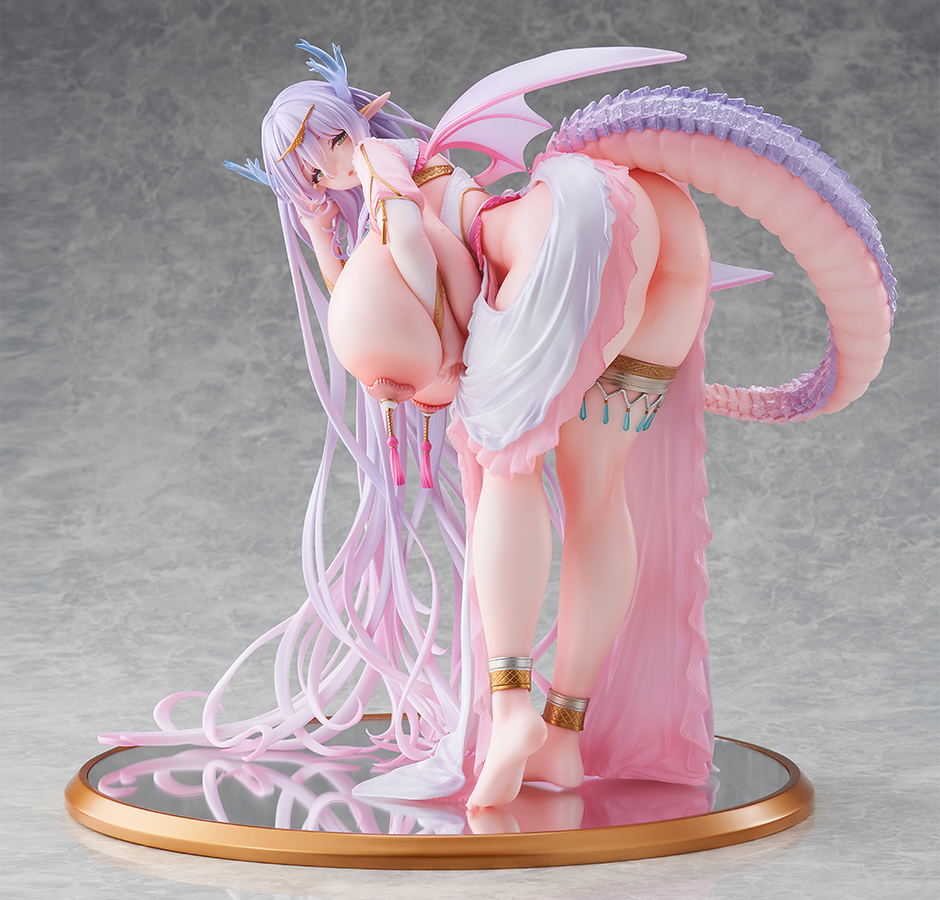 The Tall, Big-Breasted Dragon Who Doesn�t Know Anything About Naughty Things 1/5 Scale Pre-Painted Figure: Ireina Fartagna