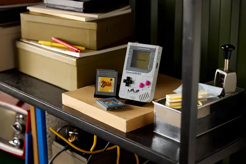 Super Mario Game Boy Lego image 8
