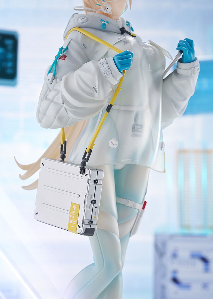 Flower Imitation 1/7 Scale Pre-Painted Figure: DR. image 12