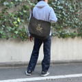 Puella Magi Madoka Magica The Movie: Rebellion - Madoka & Homura Newspaper Bag (Black) thumbnail 2