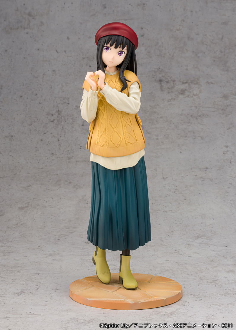 Lycoris Recoil 1/7 Scale Pre-Painted Figure: Inoue Takina Winter Clothes Ver. image 3