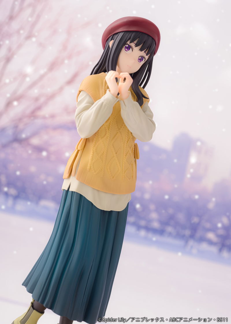 Lycoris Recoil 1/7 Scale Pre-Painted Figure: Inoue Takina Winter Clothes Ver. image 9