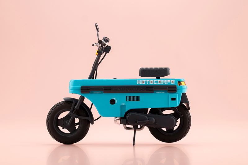 Megami Device Plastic Model Kit: Buster Doll Knight Alice with Honda AB12 Motocompo image 9