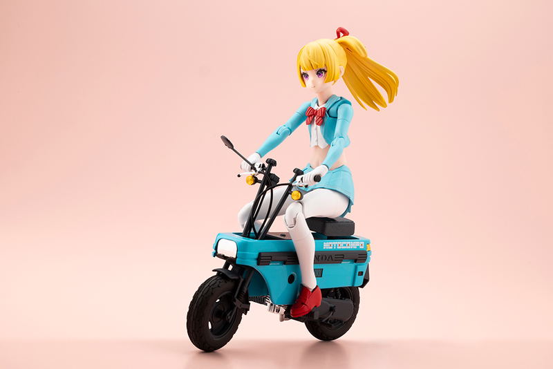 Megami Device Plastic Model Kit: Buster Doll Knight Alice with Honda AB12 Motocompo image 17