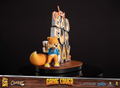 Conker Resin Statue: Conker's Bad Fur Day Game Cover [Standard Edition] thumbnail 19