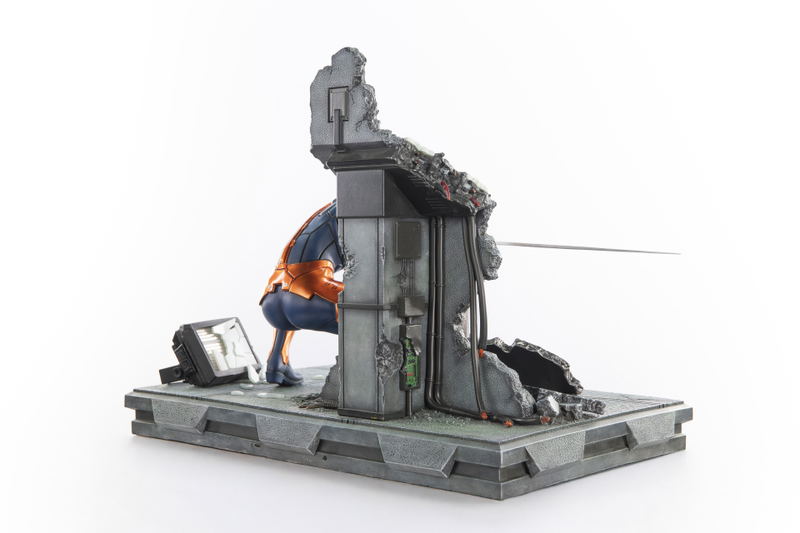 Metal Gear Solid Resin Statue: Cyborg Ninja (Gray Fox) [Standard Edition] image 6