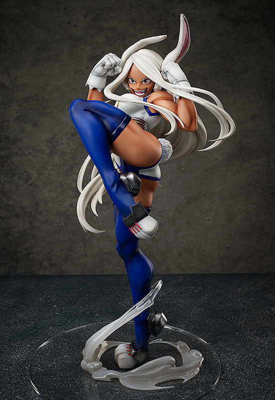 My Hero Academia 1/4 Scale Pre-Painted Figure: Mirko (Re-run) image 3