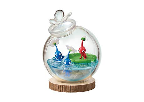 Pikmin Terrarium: Take a break at the Waterside Variant (Dented Box)