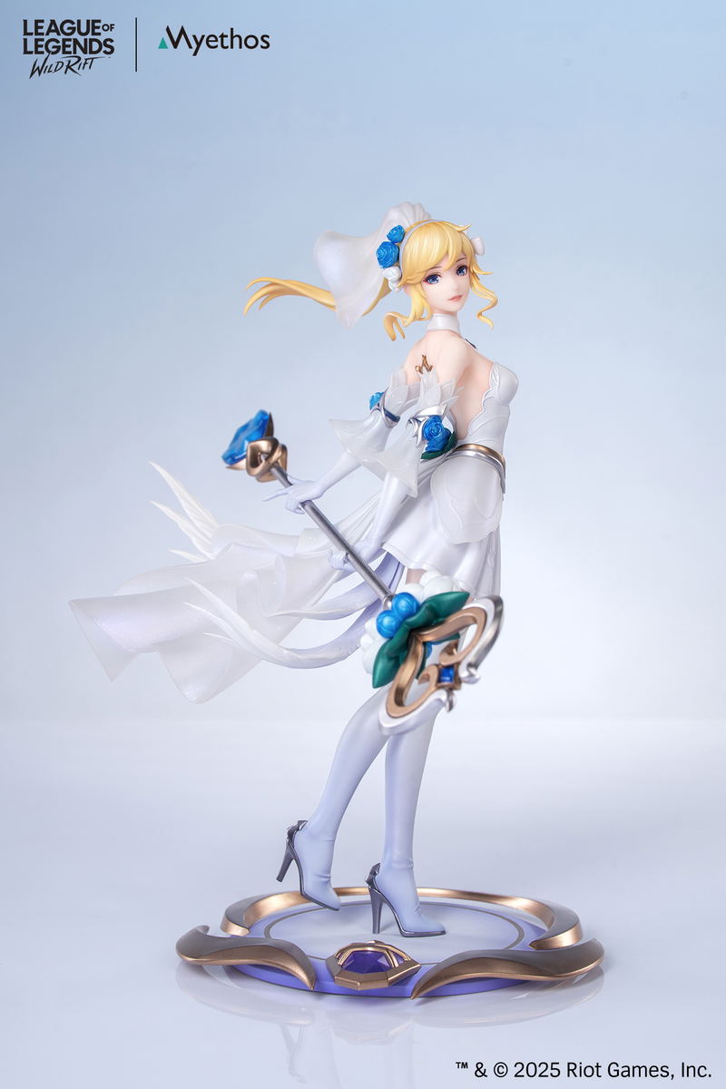 Gift+ League of Legends Wild Rift 1/8 Scale Pre-Painted Figure: Crystal Rose Lux image 3