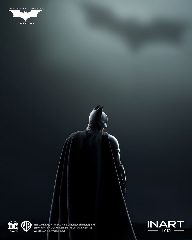 The Dark Knight Rises 1/12 Scale Action Figure: Batman (The Dark Knight Rises) DX Edition (Re-run) image 5