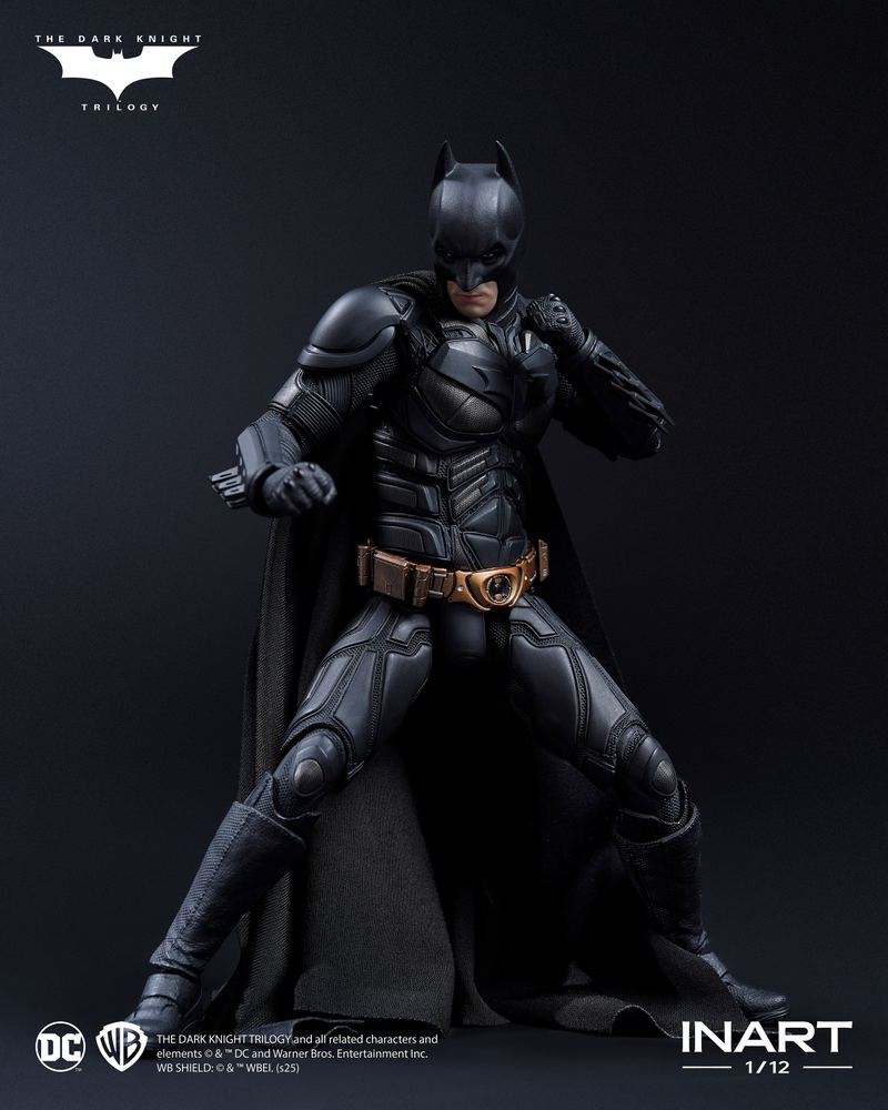 The Dark Knight Rises 1/12 Scale Action Figure: Batman (The Dark Knight Rises) DX Edition (Re-run) image 7