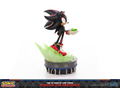 Sonic The Hedgehog Resin Statue: The Ultimate Life Form Shadow the Hedgehog [Standard Edition] thumbnail 3