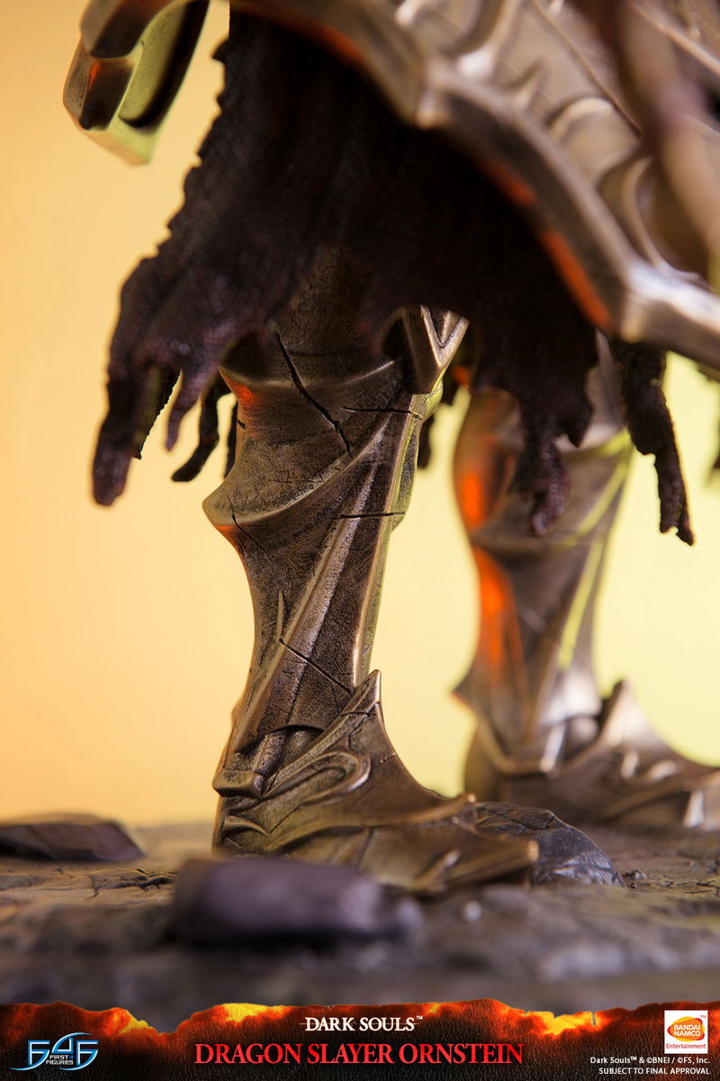 Dark Souls Resin Statue: Dragon Slayer Ornstein [Standard Edition] image 37