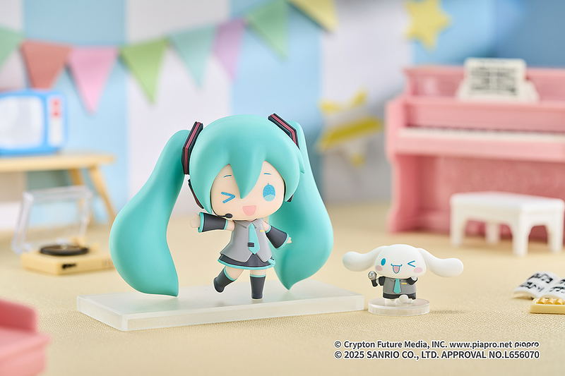 Hatsune Miku x Cinnamoroll Collectible Figure (Set of 5 Pieces) image 4