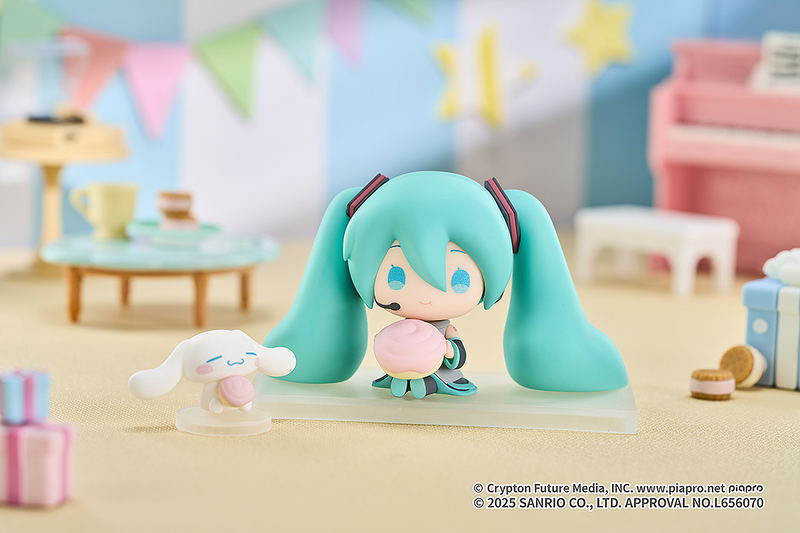 Hatsune Miku x Cinnamoroll Collectible Figure (Set of 5 Pieces) image 5