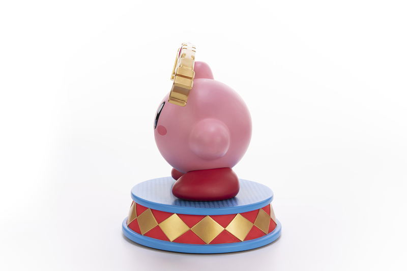 Kirby Resin Statue: We Love Kirby [Standard Edition] image 3