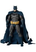 Mafex Batman Hush: Batman Damage Ver. (Batman: Hush Ver.) thumbnail 4