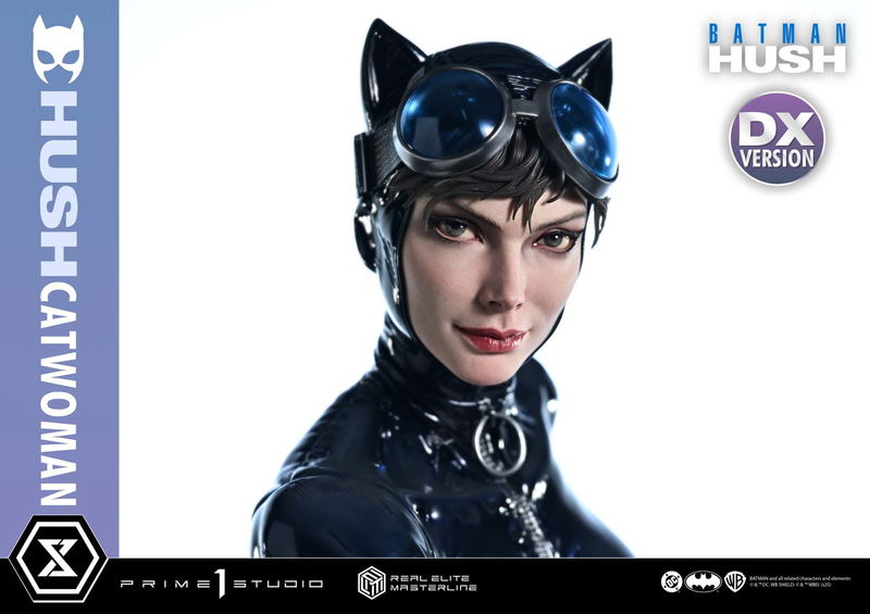 Real Elite Masterline Batman Hush 1/3 Scale Statue: Catwoman DX Edition image 15