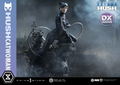 Real Elite Masterline Batman Hush 1/3 Scale Statue: Catwoman DX Edition thumbnail 2
